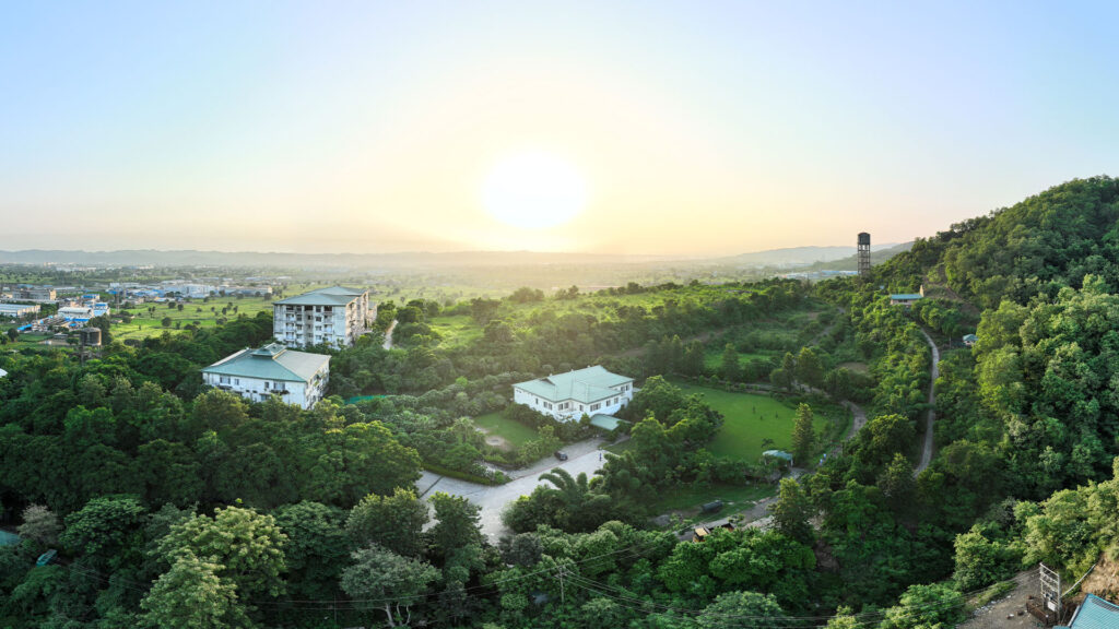 Vaidyaratnam Vrindavan Ayurveda Chikitsalayam is in the foothills of himalayas